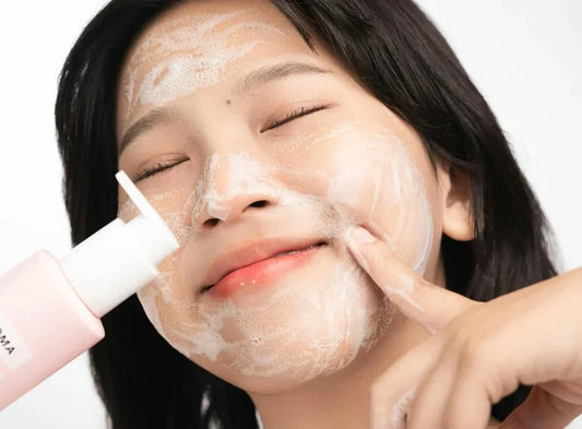 How to Cleanse Your Face